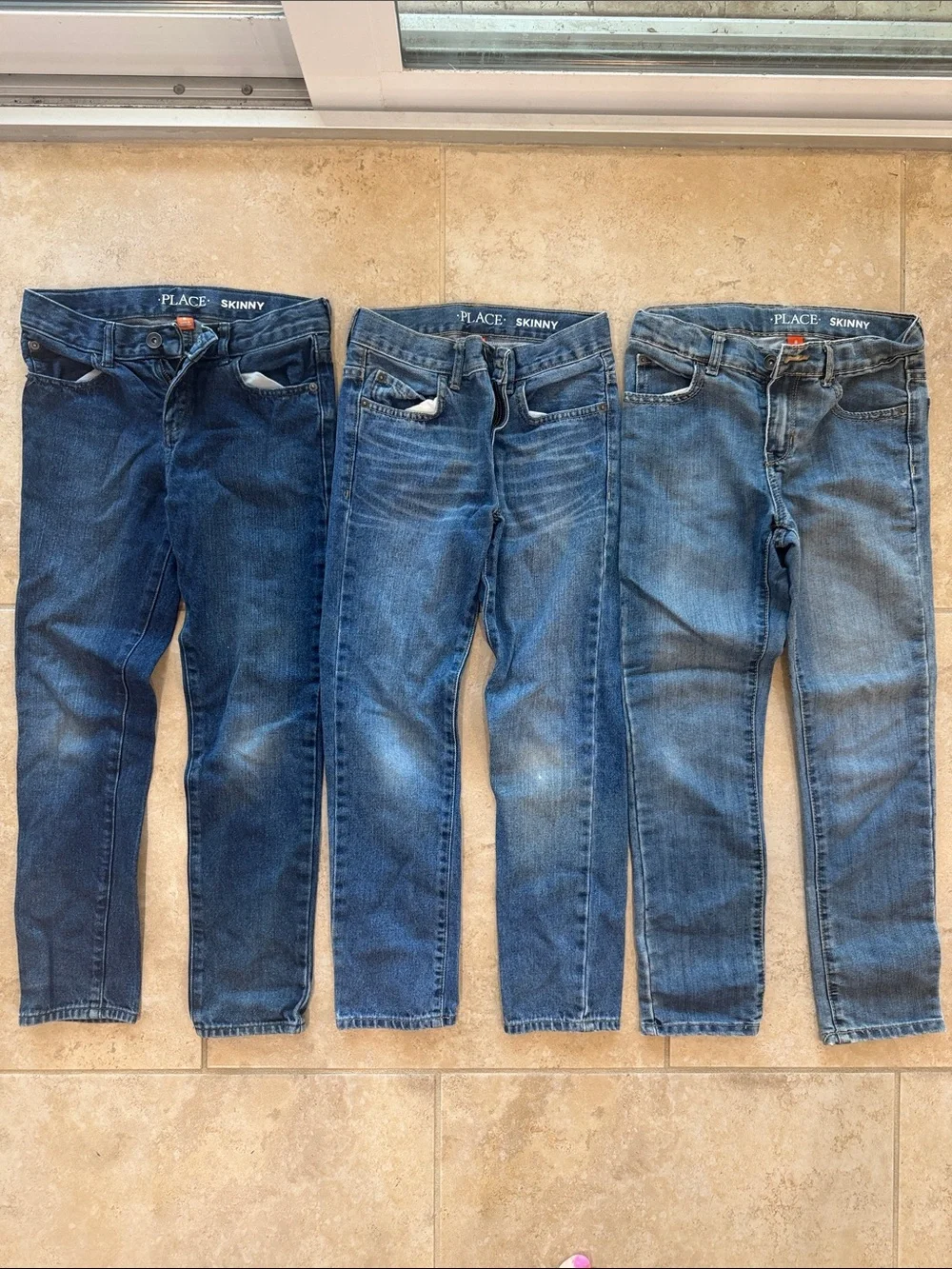 The Children’s Place boys lot 3 pair skinny jeans